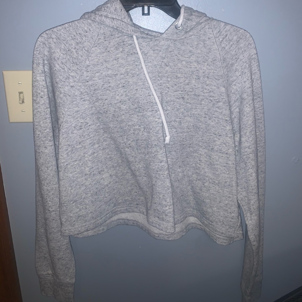 Cropped hoodie